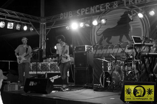 Dub Spencer and Trance Hill (CH) 21. Summer Jam Festival - Fuehlinger See, Koeln - Yellow Tent 16. Juli 2006 (8).jpg